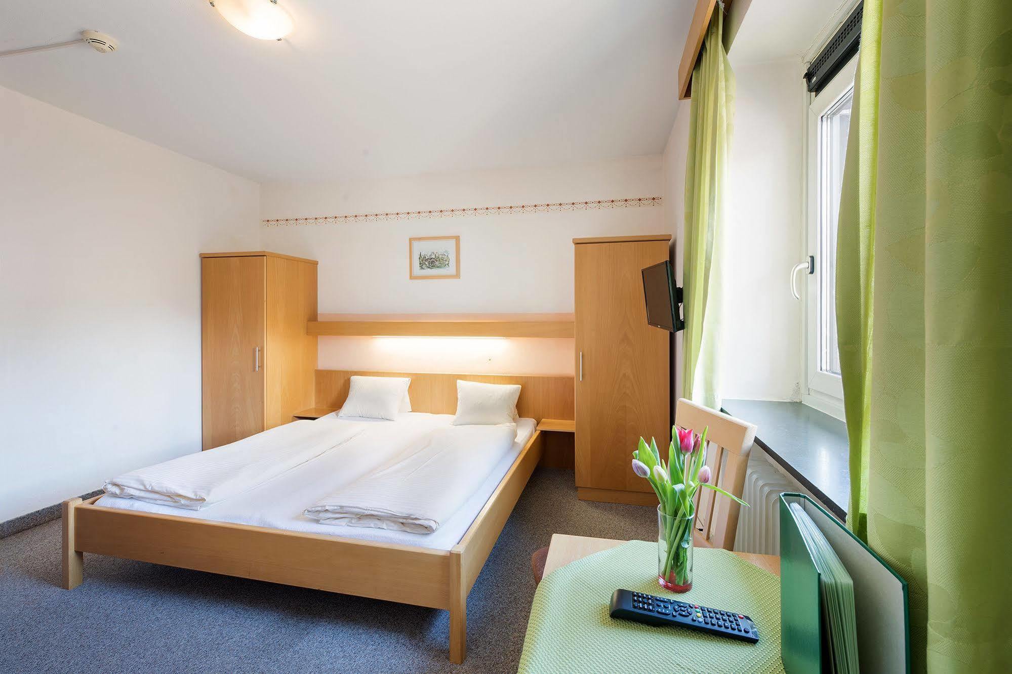 Hotel Linde Wörgl Exteriér fotografie